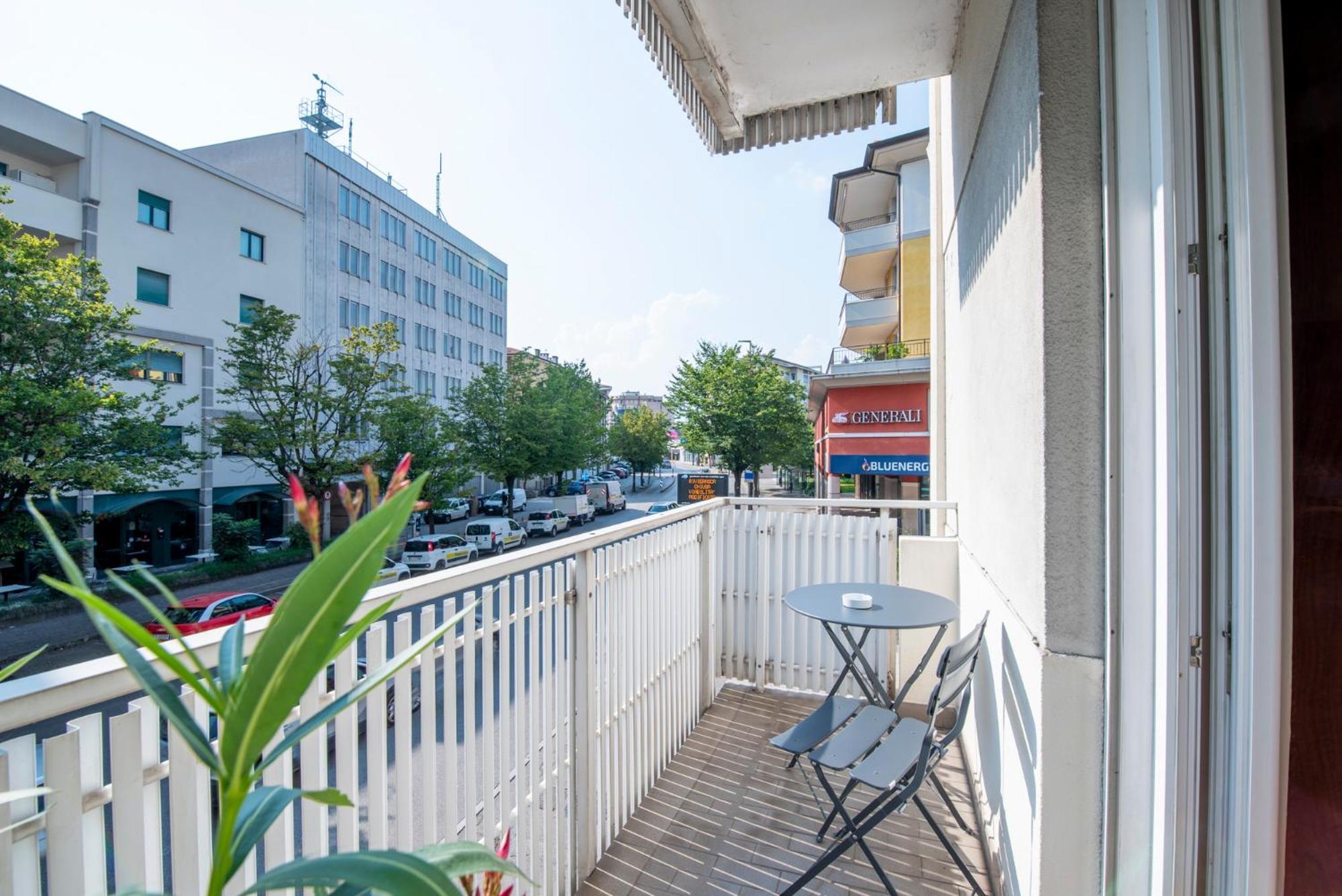 B&B Dante Pordenone Exteriör bild